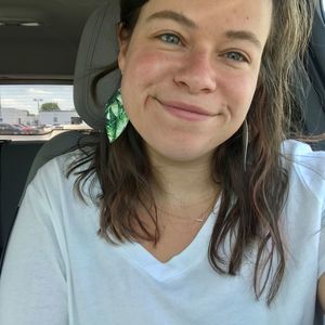 Meet your Posher, Lindsey